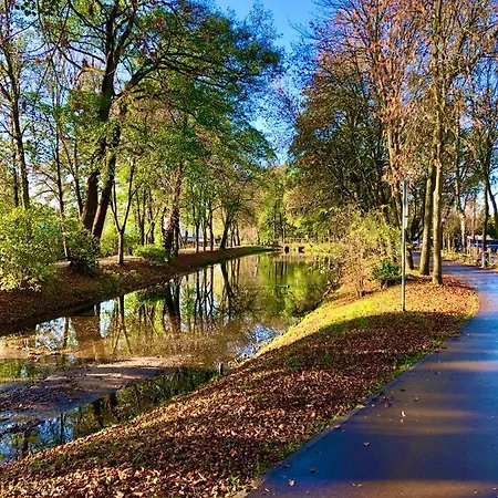 Slupski Premium Business No 7 Wifi Netflix Smart Tv50 Two Bedrooms Two Very Large Double Beds Living Double Sofa Workplace Full Pleasure Quality Of (adults Only) Słupsk