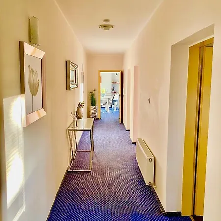 Slupski Premium Business No 7 Wifi Netflix Smart Tv50 Two Bedrooms Two Very Large Double Beds Living Double Sofa Workplace Full Pleasure Quality Of (adults Only) Słupsk