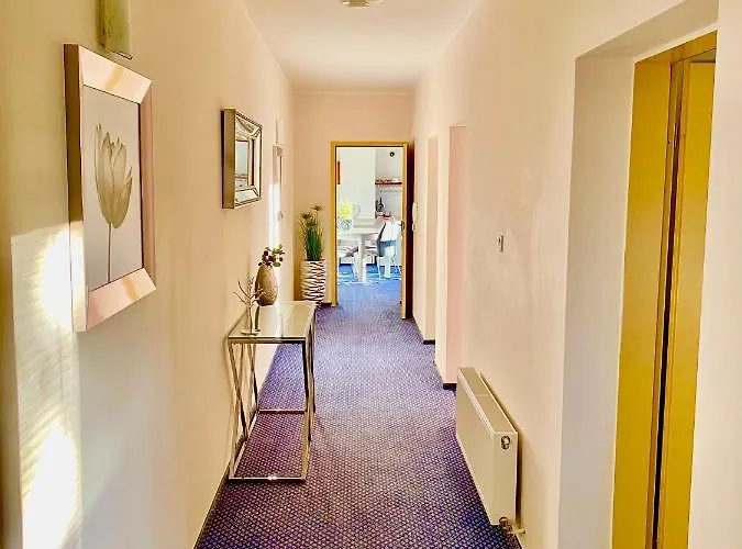 Slupski Premium Business No 7 Wifi Netflix Smart Tv50 Two Bedrooms Two Very Large Double Beds Living Double Sofa Workplace Full Pleasure Quality Of (adults Only) Слупск