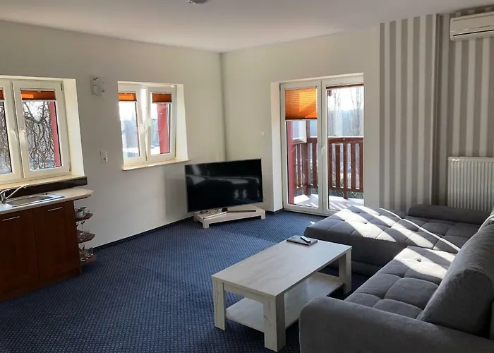 Slupski Premium Business No 7 Wifi Netflix Smart Tv50 Two Bedrooms Two Very Large Double Beds Living Double Sofa Workplace Full Pleasure Quality Of (adults Only) Апартаменты